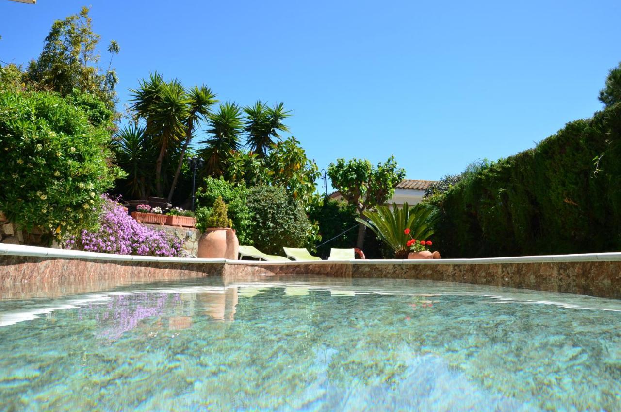 Arts House - Cabrils, Maresme, Barcelona Apartment ภายนอก รูปภาพ